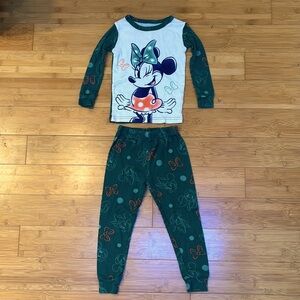 Disney Jr Minnie Mouse Toddler Pajama Set, size 4T